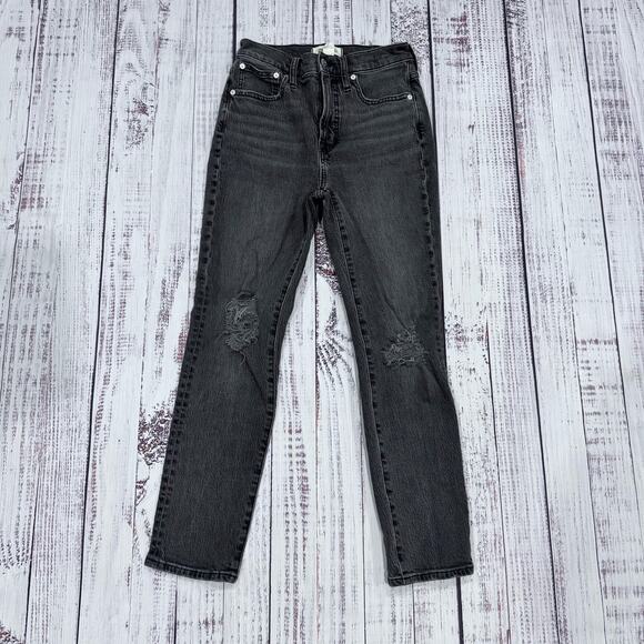 Madewell Perfect Vintage Black Distressed Jeans Size 25 High Rise Straight - Picture 1 of 8